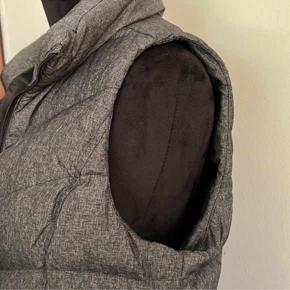 Lands’ End Vest, Like New, M/P - Picture 5 of 8